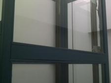cerramiento de cabina de ascensor.extructura de acero con vidrio laminar multipak 5+5 incoloro.foto2_576x768.jpg
